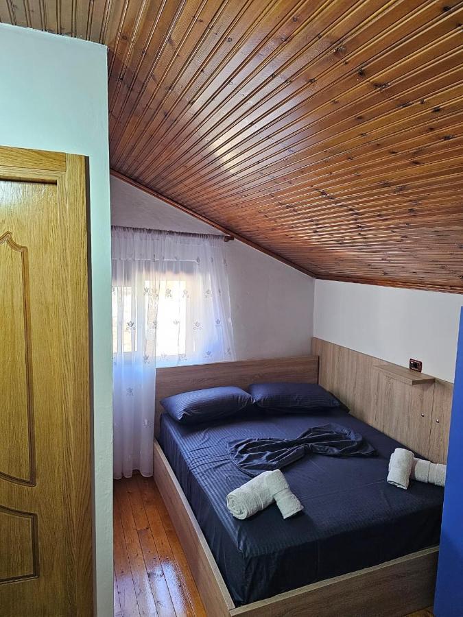 Castle - Inside,Voga Guesthause Ξενοδοχείο Κρούγια Εξωτερικό φωτογραφία